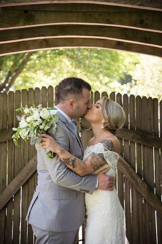 mobile - carousel-hero-element image-0