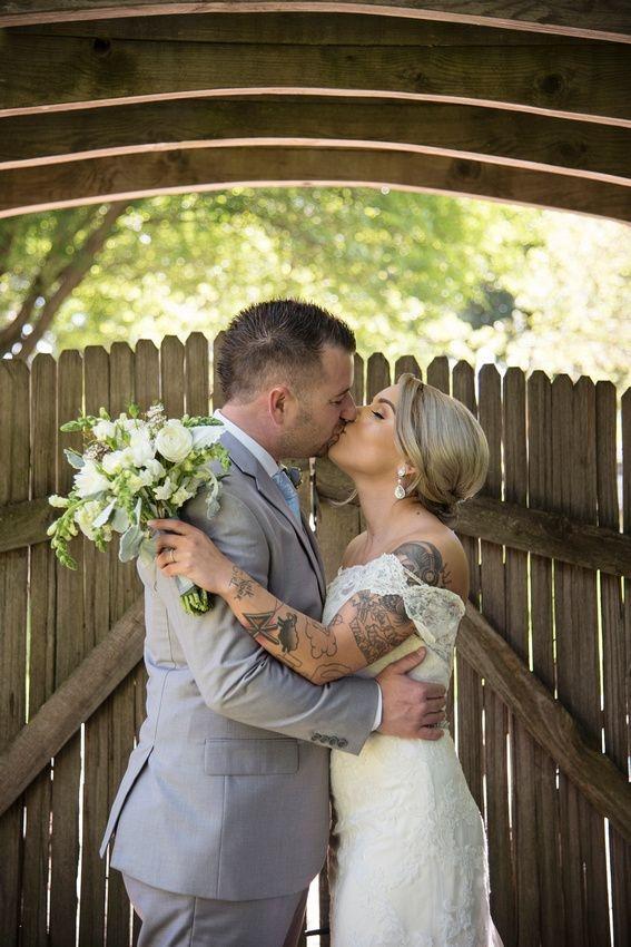 carousel-hero-element image-0